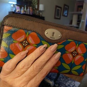 Fossil floral print waxed canvas Key-Per wallet.